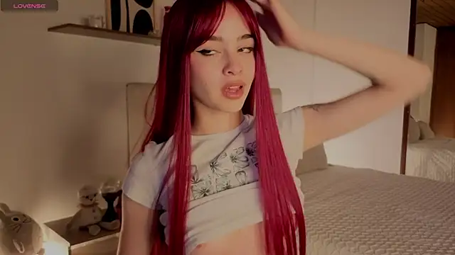 Roxxy mora online show from 10-10-25, 09:36