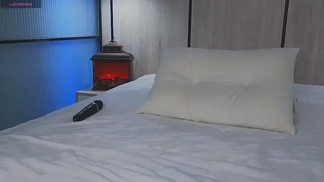 Monikacutie online show from 03-23-25, 07:31