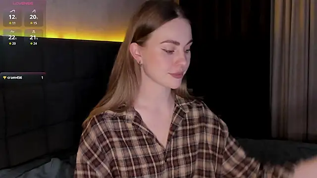 LoveGameSexx online show from 01-15-26, 04:11