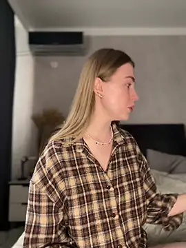 LoveGameSexx online show from 03-01-26, 09:55