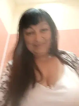 Snapshot of Women-pleasures chatting on 10-19-25, 12:17 Women-pleasures online show from 10-19-25, 12:17