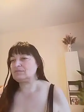 Snapshot of Women-pleasures chatting on 11-11-25, 06:24 Women-pleasures online show from 11-11-25, 06:24