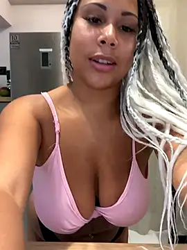 HaileyDiana online show from 10-08-25, 04:48