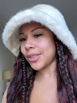 HaileyDiana online show from 03-28-26, 11:10