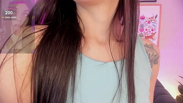 Snapshot of Melissa_Koster chatting on 10-22-25, 05:41 Melissa Koster online show from 10-22-25, 05:41