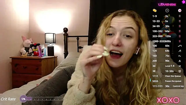 EllieeRose online show from 12-16-24, 01:32