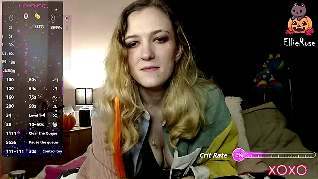 Snapshot of EllieeRose chatting on 11-09-25, 02:43 EllieeRose online show from 11-09-25, 02:43