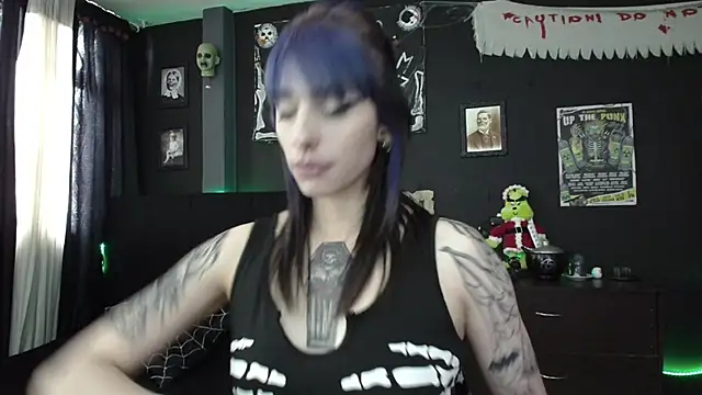 Snapshot of Goddess_Mortem chatting on 01-07-25, 05:09 Goddess Mortem online show from 01-07-25, 05:09