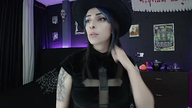 Snapshot of Goddess_Mortem chatting on 01-28-25, 12:05 Goddess Mortem online show from 01-28-25, 12:05