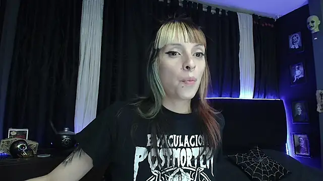 Snapshot of Goddess_Mortem chatting on 09-12-25, 12:11 Goddess Mortem online show from 09-12-25, 12:11