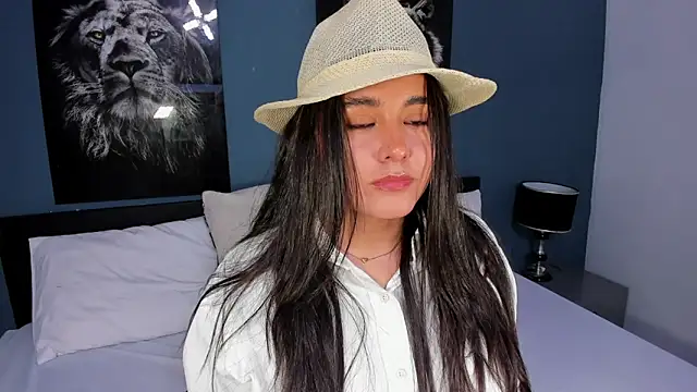 Liana Bernocchi online show from 03-06-25, 11:31