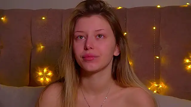 LiliaBianka online show from 12-22-24, 06:39