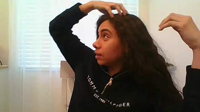 catrinasexy19 online show from 01-07-25, 09:25