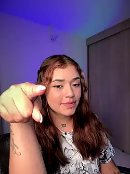 Snapshot of JoselinFlower_ chatting on 12-02-24, 03:37 JoselinFlower online show from 12-02-24, 03:37