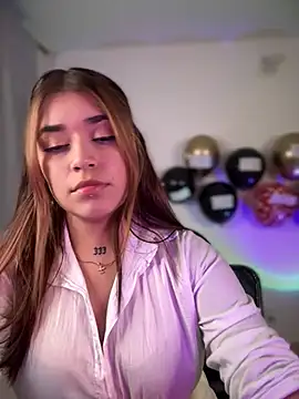 Snapshot of JoselinFlower_ chatting on 12-31-24, 09:28 JoselinFlower online show from 12-31-24, 09:28