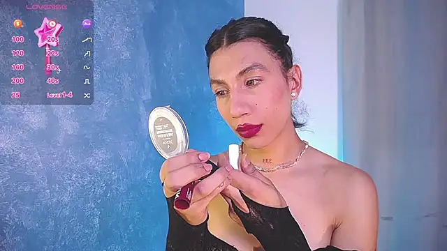 sofiaa grey  online show from 12-23-24, 04:17