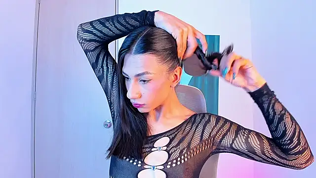 sofiaa grey  online show from 03-29-26, 03:56