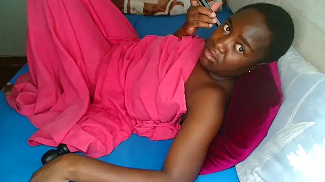 KINKYBLACKDOLL online show from 11-13-25, 08:30