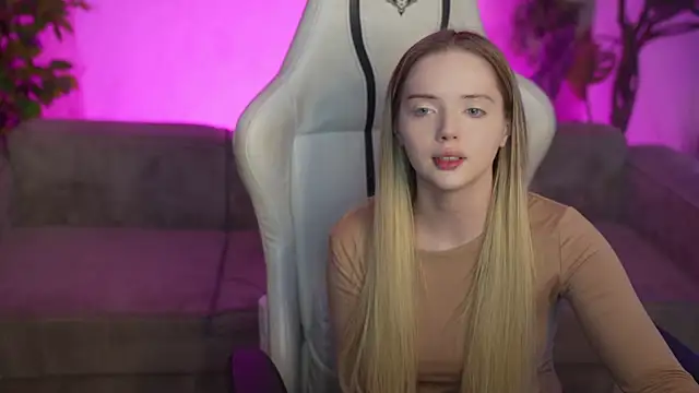 Cassy-Celestial  online show from 12-20-25, 09:38