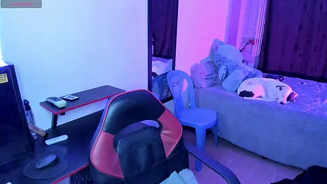 MIABOOBS   online show from 10-08-25, 05:16