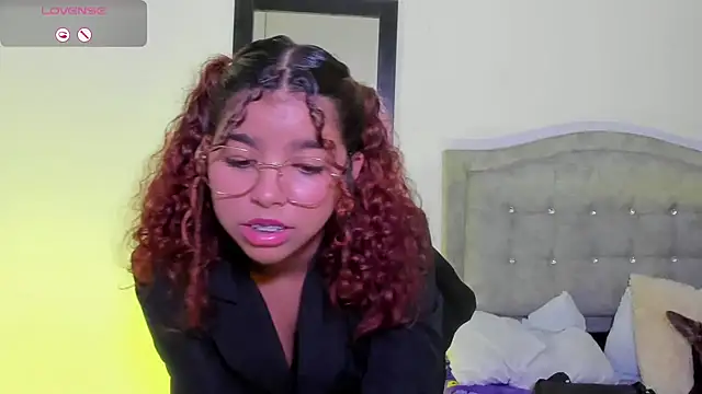 Snapshot of aurora_rodriguez chatting on 03-16-25, 06:53 aurora rodriguez online show from 03-16-25, 06:53