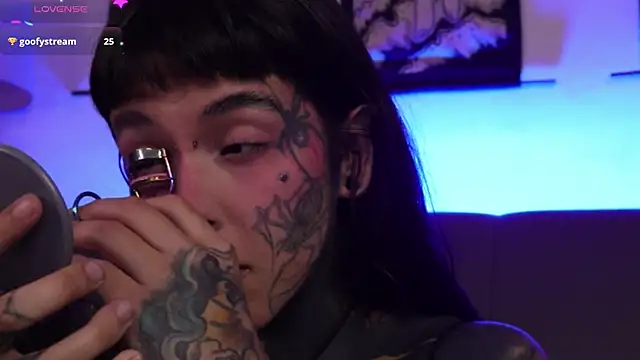 SylveonFox online show from 10-13-25, 03:39