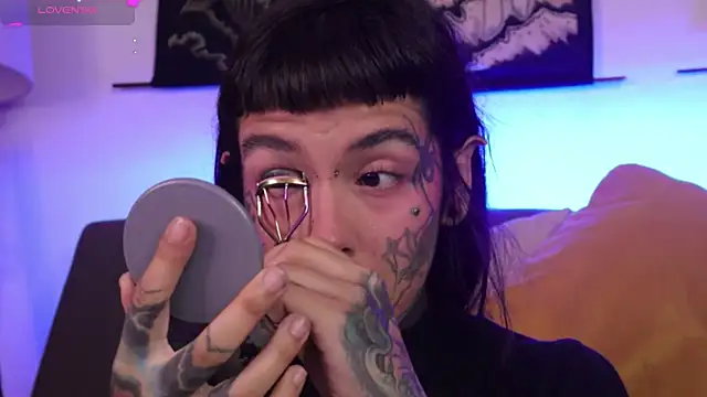 SylveonFox online show from 10-30-25, 09:00