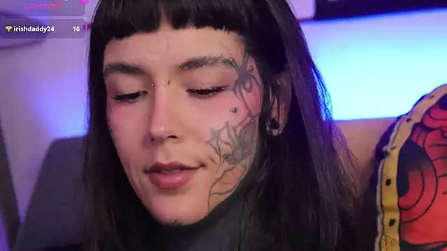 SylveonFox online show from 11-15-25, 10:15