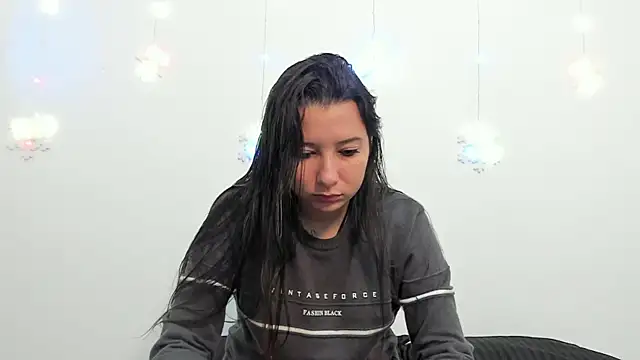 cami-01 online show from 12-24-24, 01:39