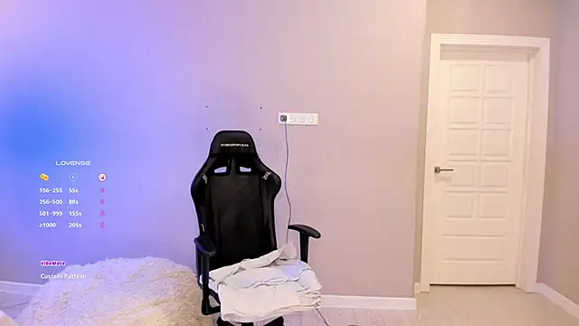 aya shy online show from 03-10-25, 05:07