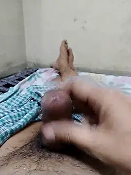 Snapshot of AUNTY1984 chatting on 09-29-25, 06:57 AUNTY1984 online show from 09-29-25, 06:57