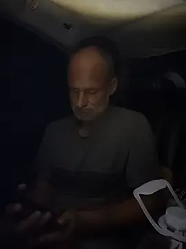 FloppyPickle4u online show from 12-01-25, 01:43