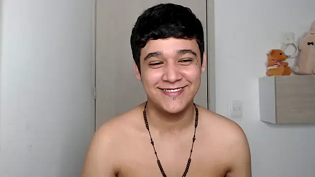 kaiine190 online show from 10-20-25, 09:15