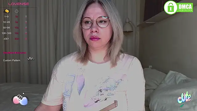 mary linn online show from 10-19-25, 01:45