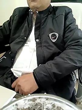 Hot-man39 online show from 02-05-25, 12:06