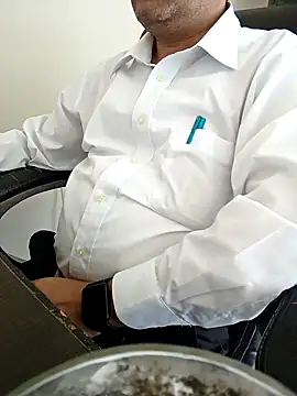 Hot-man39 online show from 03-18-25, 06:25