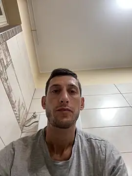 Gionnytav online show from 10-23-25, 03:39