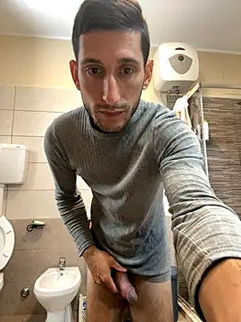 Gionnytav online show from 10-28-25, 09:02