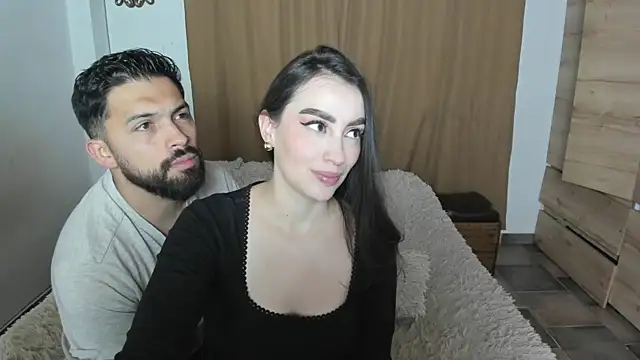 Snapshot of teseo_and_afroditha_ chatting on 01-18-25, 04:04 teseo and afroditha online show from 01-18-25, 04:04