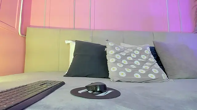 Emelyy Carter online show from 09-24-25, 11:57