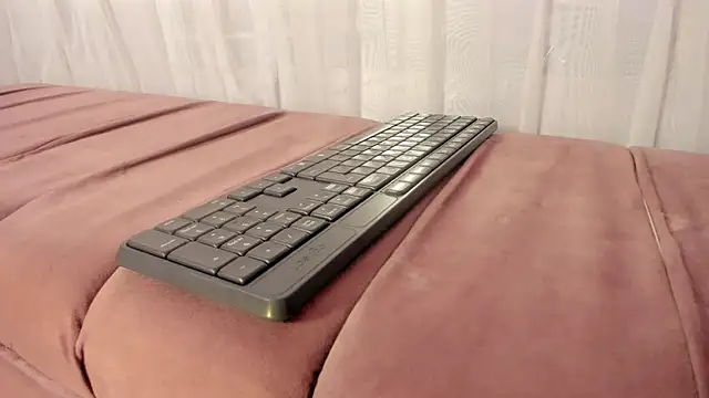 Emelyy Carter online show from 09-29-25, 11:48
