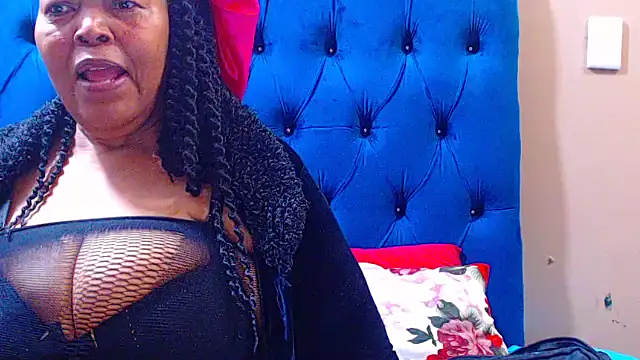 Snapshot of ebonycandy10 chatting on 11-11-25, 04:34 ebonycandy10 online show from 11-11-25, 04:34