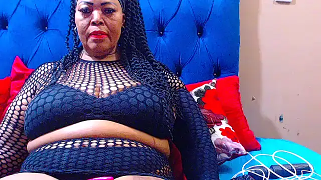 Snapshot of ebonycandy10 chatting on 11-13-25, 05:28 ebonycandy10 online show from 11-13-25, 05:28