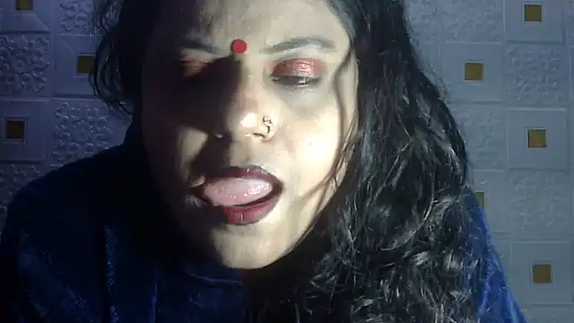 Sexy komolika online show from 02-06-25, 09:22