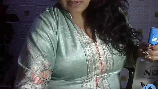 Sexy komolika online show from 02-09-25, 07:52