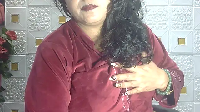 Sexy komolika online show from 02-28-25, 06:41