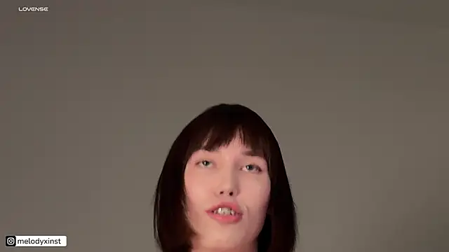 Snapshot of melodyxlove chatting on 01-05-26, 10:35 melodyxlove online show from 01-05-26, 10:35