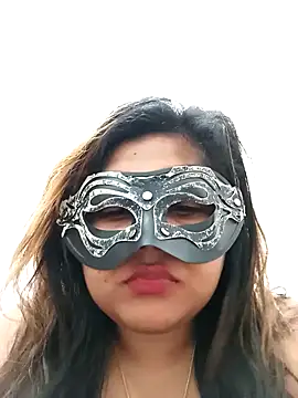 littlequeen77 online show from 02-05-25, 06:24