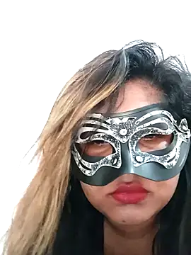 littlequeen77 online show from 03-19-25, 01:51