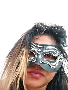 littlequeen77 online show from 03-22-25, 06:14